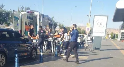 Polis kazara meslektaşını vurdu