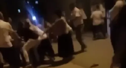 Eskişehir'de sokak ortasında taşlı sopalı kavga: Çok sayıda yaralı var