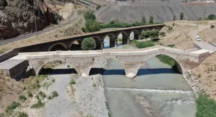 Sivas'ın Kız Köprüsü turizme kazandırılmayı bekliyor