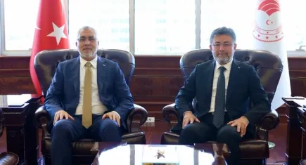 Bakan Işıkhan'dan Tarım ve Orman Bakanı Yumaklı'ya ziyaret