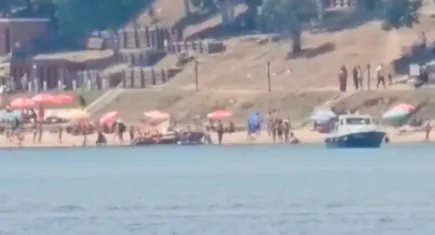 Alabora olan tekneden 6 kişi kurtarıldı!