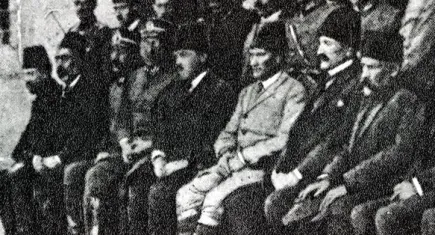 İzmirli başkanlar Erzurum Kongresi’nin 105’inci yılında Atatürk ve kahramanları andı