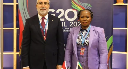 Bakan Işıkhan, Güney Afrikalı mevkidaş görüştü