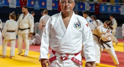 İzmir'in gururu Mesut Kapan Paris Olimpiyatları’nda