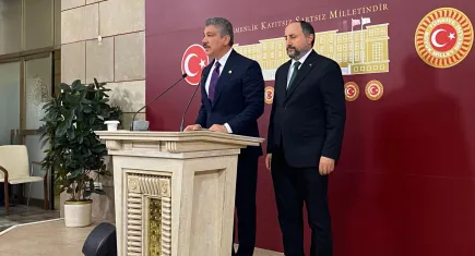 Meclis Başkanı Kurtulmuş, Filistin Devlet Başkan Abbas’ı TBMM’ye davet etti