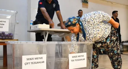 Torbalı’da pazar esnafı için kuralar çekildi