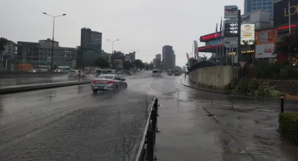 İstanbul hafta sonuna yağışlı bir başlangıç yaptı
