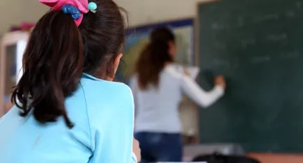 Öğretmenlerin önünde mevzuat engeli… Eğitim-Sen’den MEB’e çağrı!
