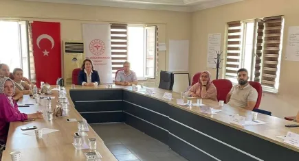 Hekimlere Bulaşıcı Hastalıklarla Mücadele ve Erken Uyarı Cevap Sistemi" eğitimi !