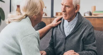 Alzheimer hastalığı: Belirtileri, teşhis ve bakım süreçleri