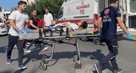 Karşıdan karşıya geçmeye çalışırken otomobil çarptı