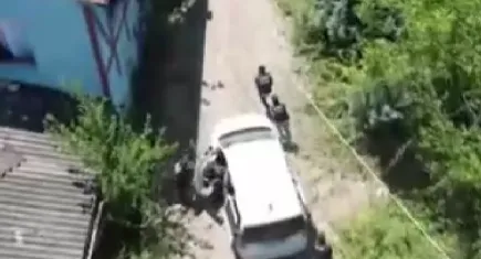 Zehir tacilerine ağır darbe: 1 tondan fazla yasaklı madde ele geçirildi