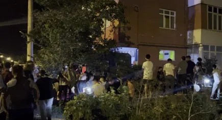 Sakarya'da markette genç kıza laf attı iddiası mahalleliyi sokağa döktü