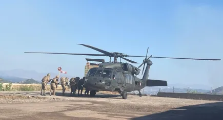 Tunceli’de yangın: Askerler devreye girdi