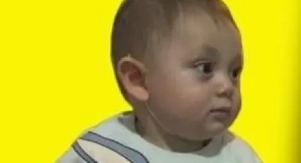 Balkondan düşen bebek kurtarılamadı