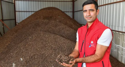 Mersin’de sıfır atık projesiyle kompost üretimi başladı