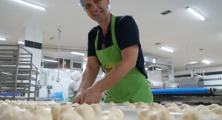 Bursa'dan İzmir'e boyoz gönderiyor