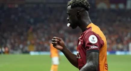 Davinson Sanchez'e nazar değdi