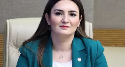 Boş gündemlerle halkı oyalamaya kalkmayın!
