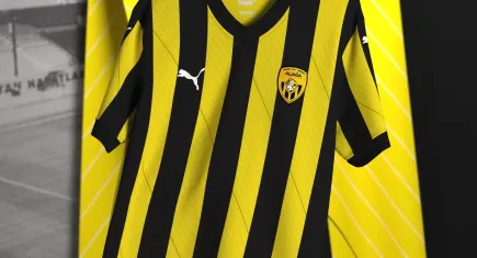 Aliağa FK, yeni sezon formalarını tanıttı