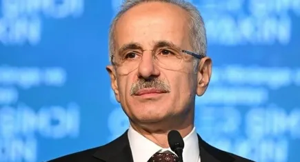 Bakan Uraloğlu: Tersane İstanbul” hazinemize 1 milyar 346 milyon dolar kira geliri kazandıracak