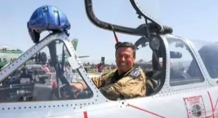 Hava gösterisinde kaza: Eğitim uçağı Akdeniz’e düştü, pilot hayatını kaybetti