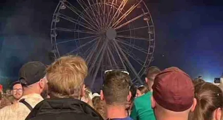 Festivalde dönme dolap yandı: 23 yaralı  