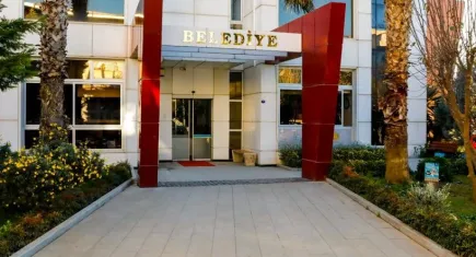 Seferihisar'da dev satış: Belediyeye ait 14 adet taşınmaz ihaleye çıkıyor