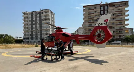 79 yaşındaki kadın ambulans helikopterle hastaneye sevk edildi 