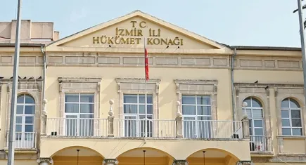 İzmir’de vali yardımcılarının görev ve yetkileri yeniden belirlendi