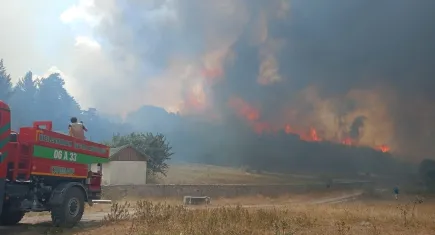 Ankara'daki yangının tanığı konuştu: Dumanlar birden oldu, çok korktum