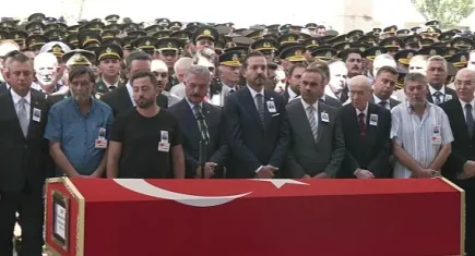 Şehit Piyade Uzman Çavuş Muhammed Emin Önk son yolculuğuna uğurlandı