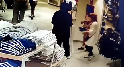 Alışveriş bahanesi ile mağazada hırsızlık yaptılar