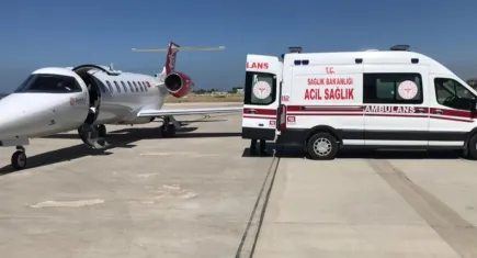 Kalp hastası 3 günlük bebek uçak ambulansla İstanbul'a sevk edildi