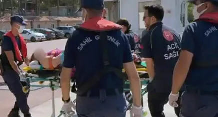 Marmaris'te  yatta rahatsızlanan vatandaş Sahil Güvenlik tarafından tahliye edildi