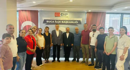 İzmir vekilinden ilçe örgütüne ziyaret