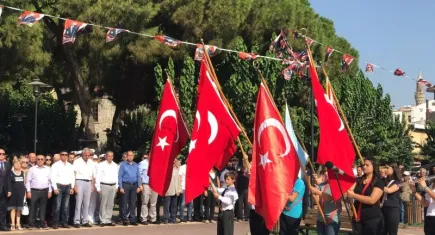 Menderes’te 30 Ağustos Zafer Bayramı kutlamaları devam ediyor
