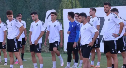 Altay, sezonun ilk maçına çıkıyor