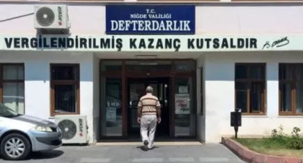 Vergi dairesi başkanlıkları defterdarlığa dönüştürüldü