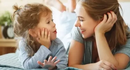 Çiğli Belediyesi anneleri yalnız bırakmıyor