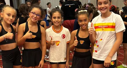 Göztepeli cimnastikçiler hem eğlendi hem öğrendi