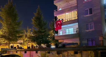 Şehidin var Türkiye: Tunceli’de askeri araç devrildi!