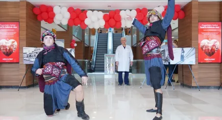 Medical Point’te İzmir’in kurtuluşu coşkusu