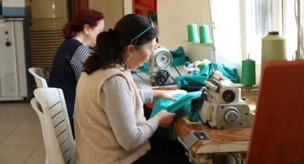 Bayraklı'dan çeşit çeşit meslek edindirme kursu