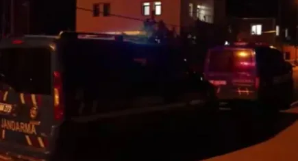 Para için komşusunun başını keserle ezdi... Eşi idam istedi!