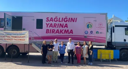 'Pembe Prenses' kanser tarama tırı Aliağa'da