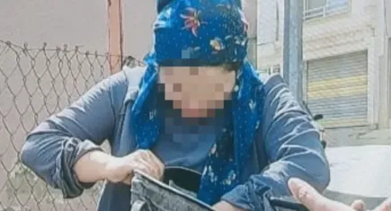İzmir haber: FETÖ firarisi ihraç memur kadın yakalandı