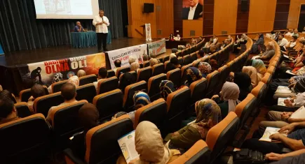 Kahramanmaraş'ta uzmanlar bağımlılıkla mücadeleye odaklandı
