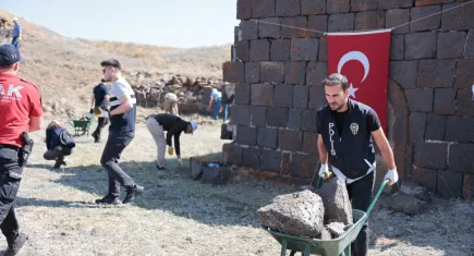 Erzurum polisi örnek oldu