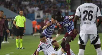 Beşiktaş - Trabzonspor karşılaşmasında durum berabere